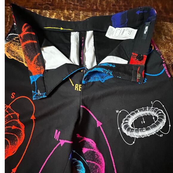 MSFTSrep Black & Pattern Antigravity Men's Shorts (see measurements for size) - Picture 3 of 7